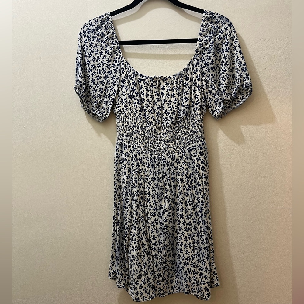 Reformation Jo Dress, Size 6 - Picture 2 of 12
